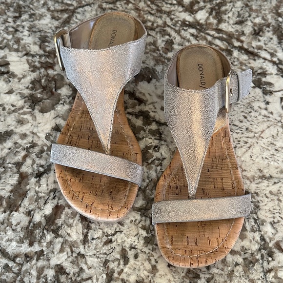 Donald Pliner Ladies Cork Wedge Sandals - Picture 1 of 8